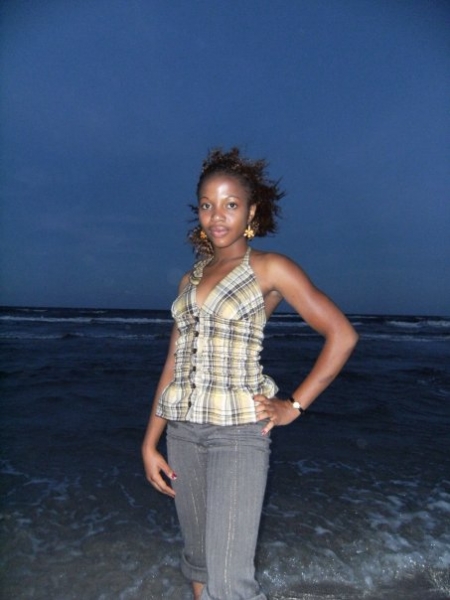  - click for next photo