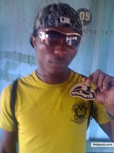  - click for next photo