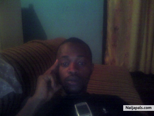 in ma crib.. - click for next photo