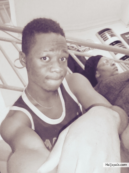 - click for next photo