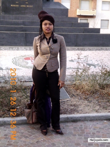  - click for next photo