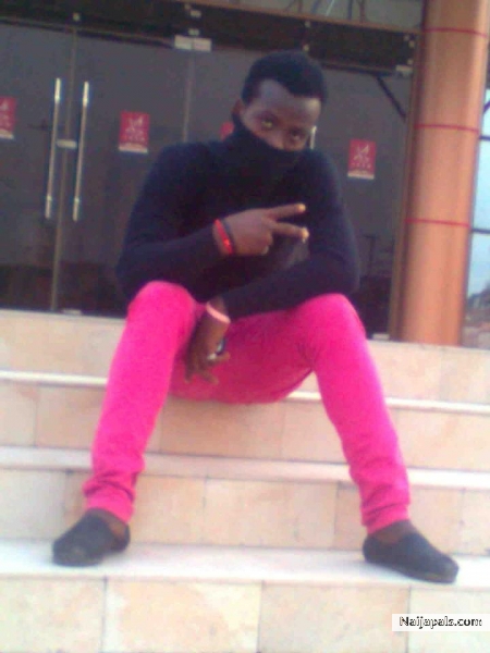  - click for next photo