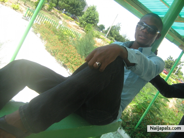 abduljalal - click for next photo
