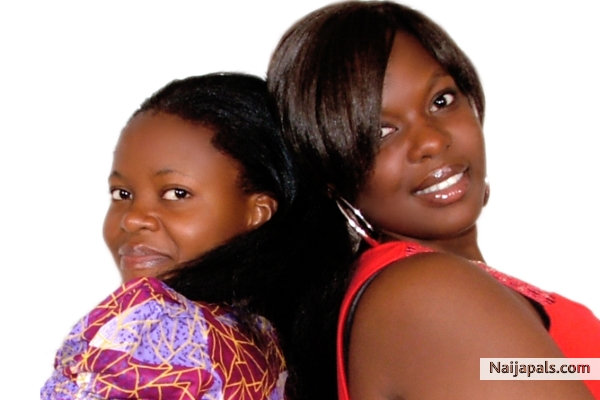My wife and sister - click for next photo