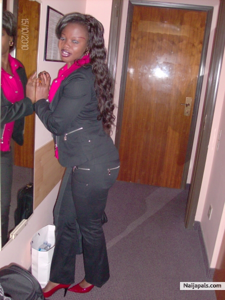  - click for next photo