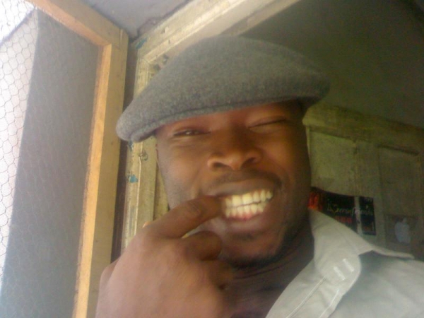  - click for next photo