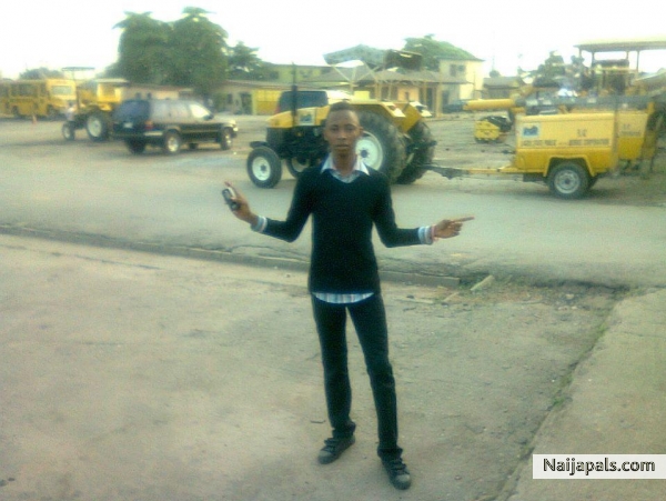  - click for next photo