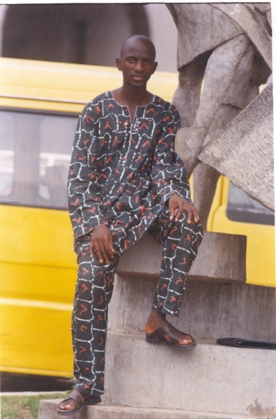 I just dey pose - click for next photo