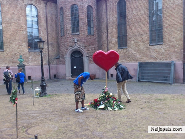 Showing some love to victims of the Norwegian Massacre - click for next photo