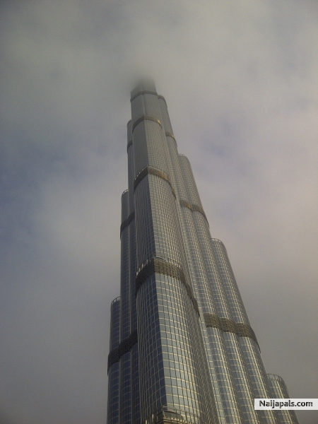 Burj Khalifa - click for next photo