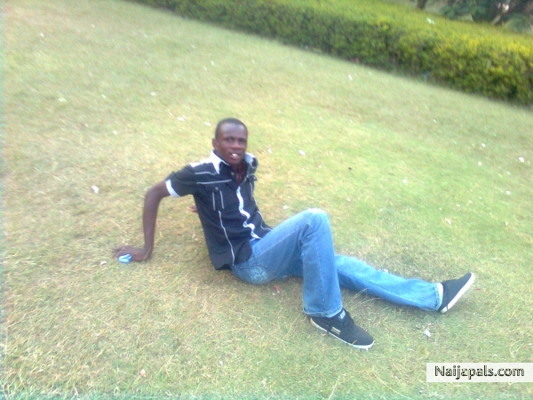  - click for next photo