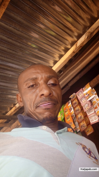 Buying some spices for my stew... Yes I cook and I love cooking - click for next photo