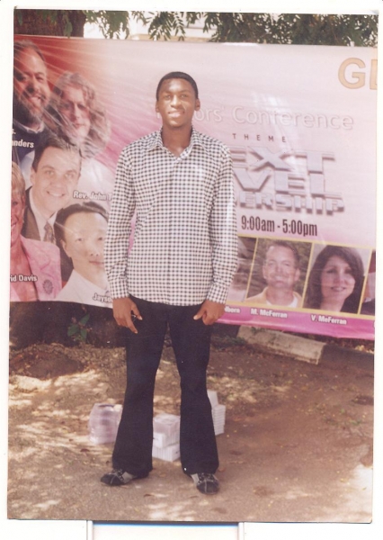  - click for next photo