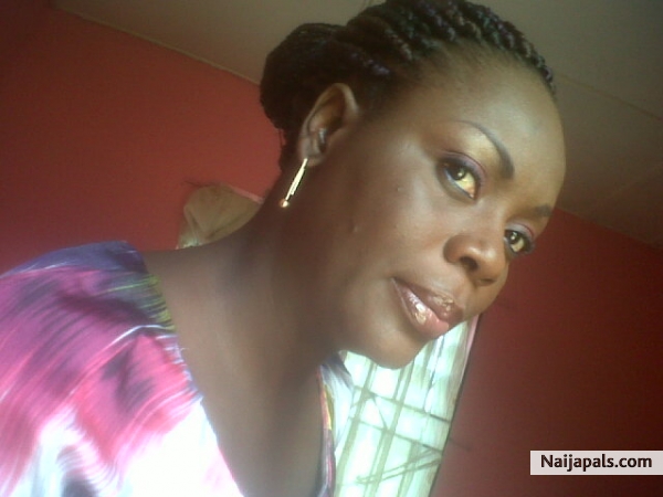 Mee - click for next photo