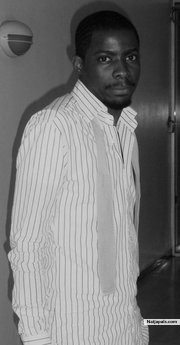  - click for next photo
