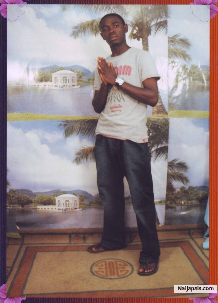  - click for next photo