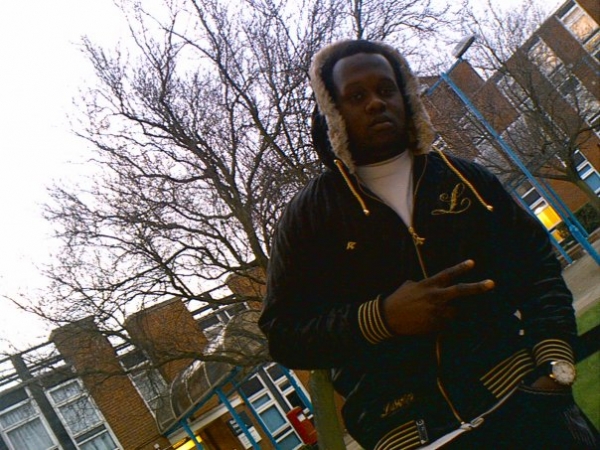 nice and easy...u digg!? na we be d young money/cashmoney/dipset AE!! - click for next photo
