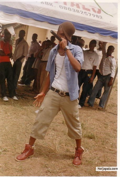 Time dey go ooo - click for next photo