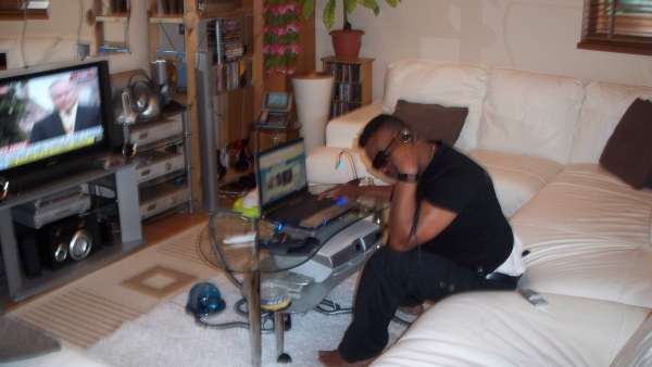 Ayo - click for next photo