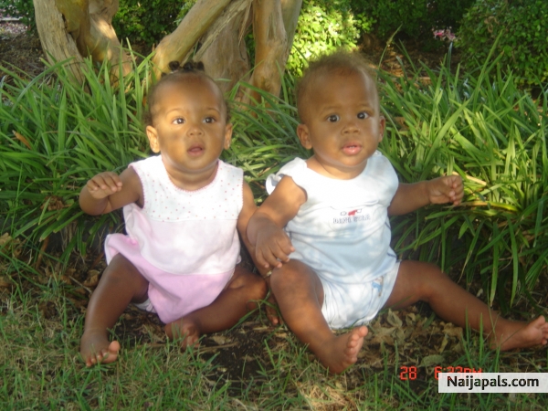 DARIUS AND DESRIA - click for next photo