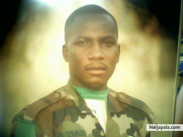  - click for next photo