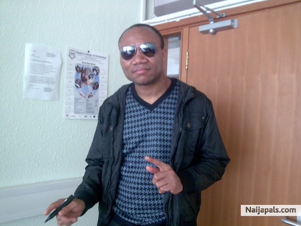  - click for next photo