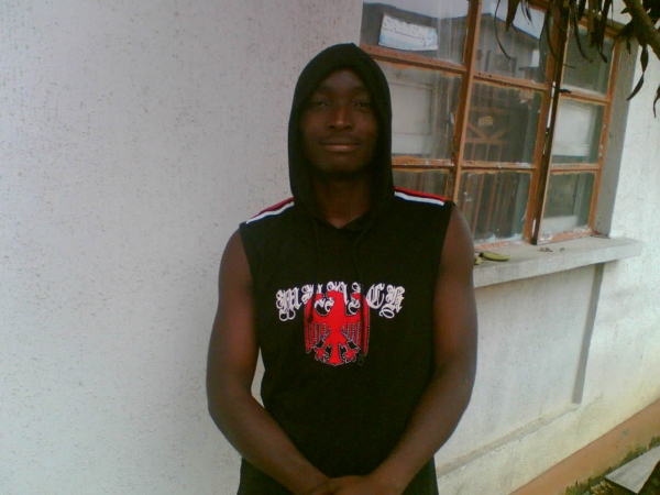  - click for next photo