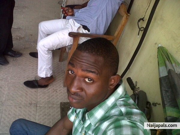 akin - click for next photo