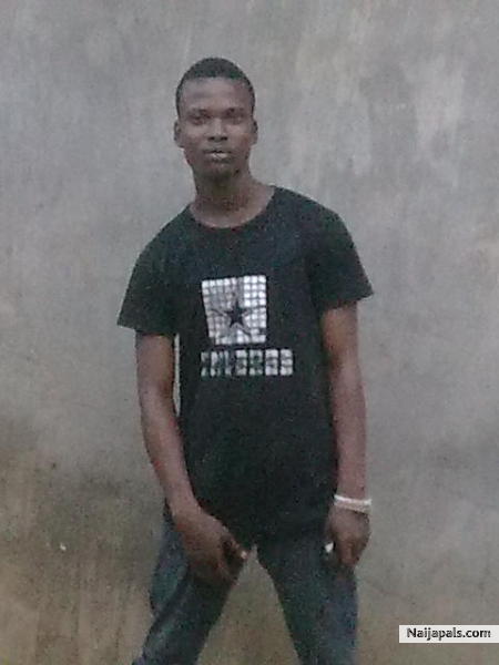 Feel me!!! - click for next photo