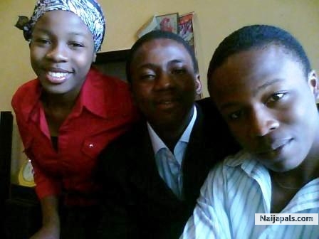 I,Big Bro & lil Sis - click for next photo