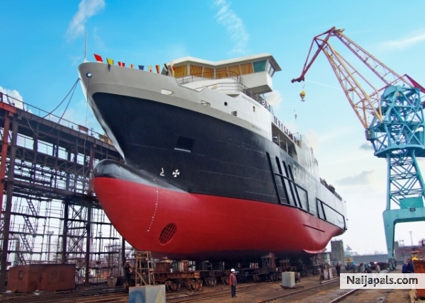 Choosing Offshore Construction Services in Latvia - click for next photo