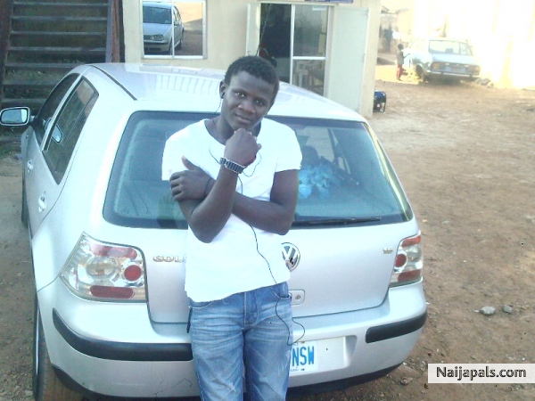  - click for next photo