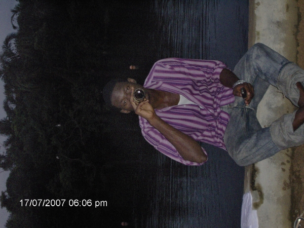  - click for next photo