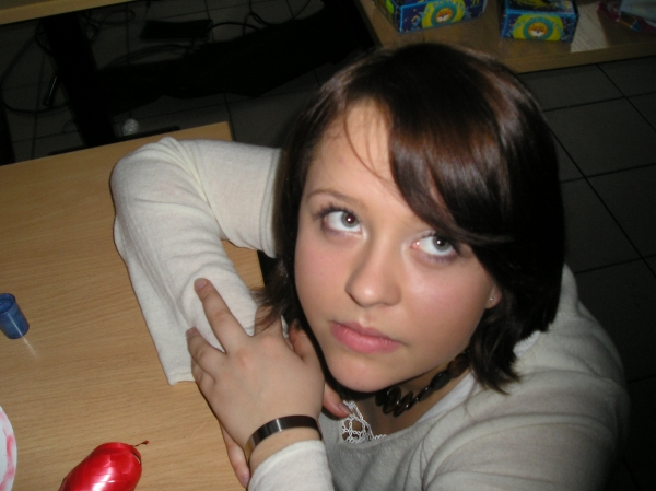 what are you looking at??:D - click for next photo