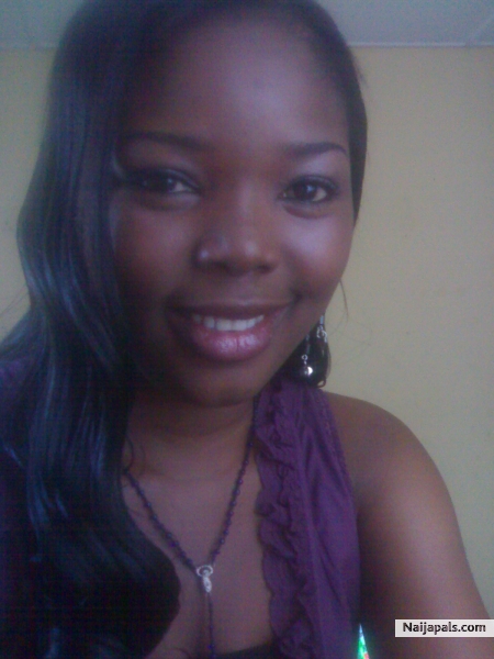 lawrencia - click for next photo