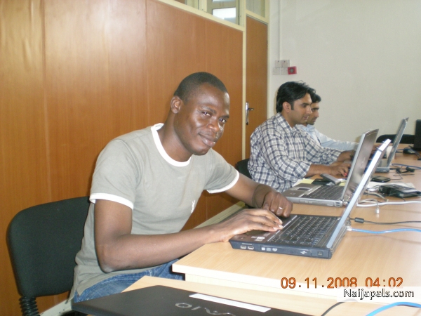  - click for next photo