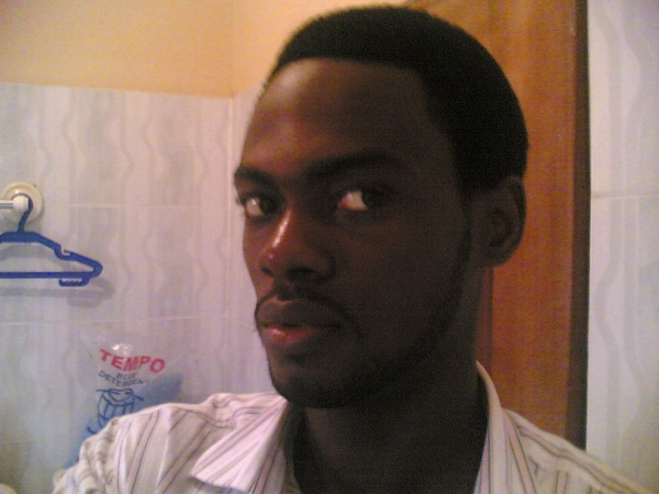 me me!!!!! - click for next photo