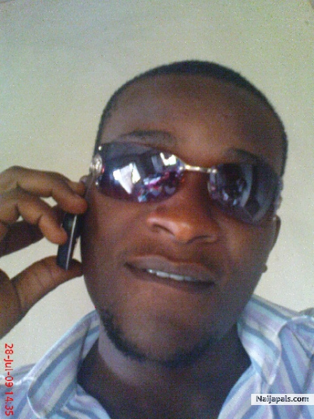 Dats me - click for next photo