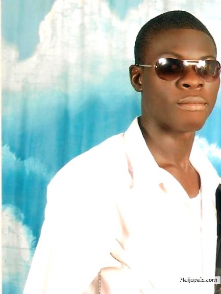  - click for next photo