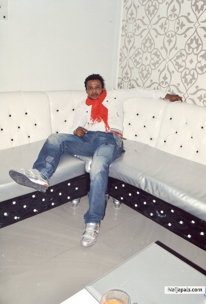  - click for next photo