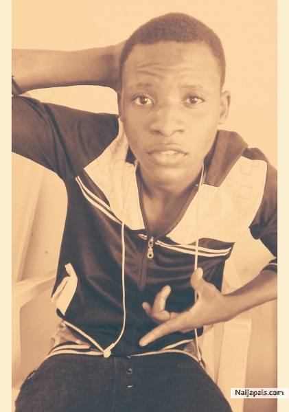 #SELFIE# - click for next photo