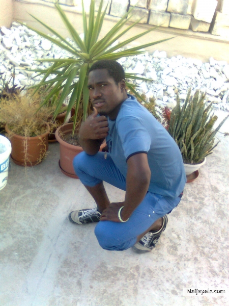  - click for next photo