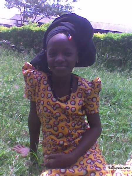 My little sister - click for next photo