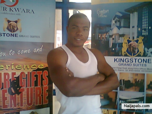  - click for next photo