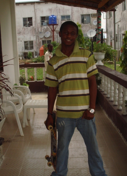  - click for next photo