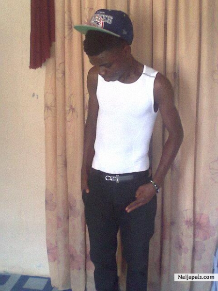  - click for next photo