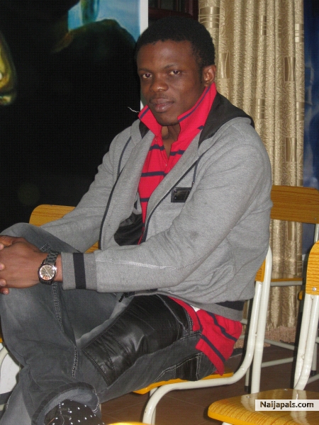  - click for next photo