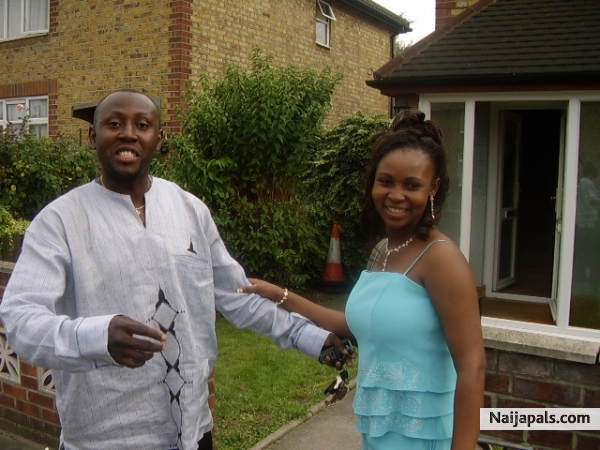 elder brother n sister - click for next photo