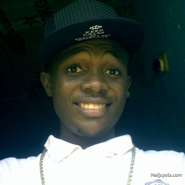  - click for next photo