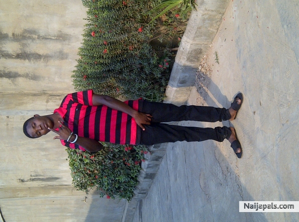 fyи̣̣̣̣̥ ME - click for next photo